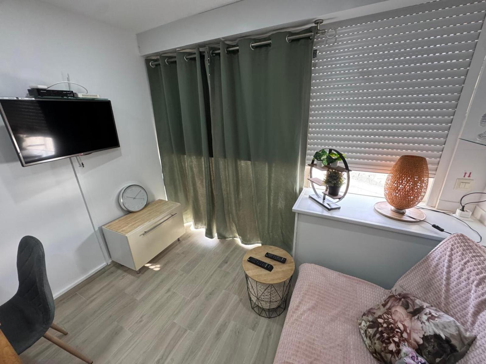 Piso Sofia Apartment Empuriabrava Exterior photo
